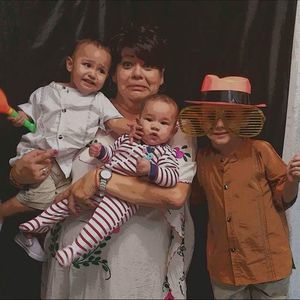 Meet your Posher, Alma